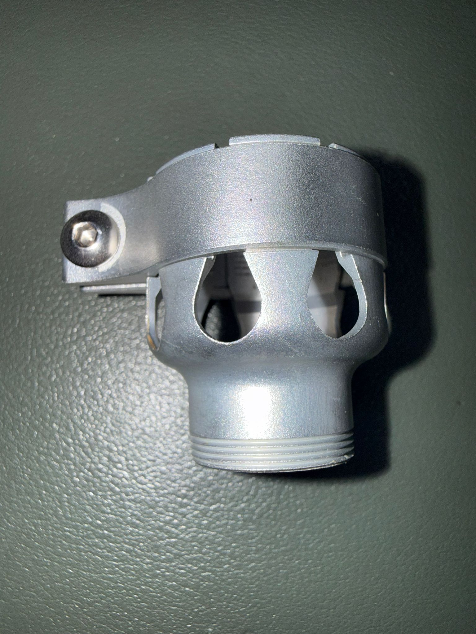 Custom Products Feedneck