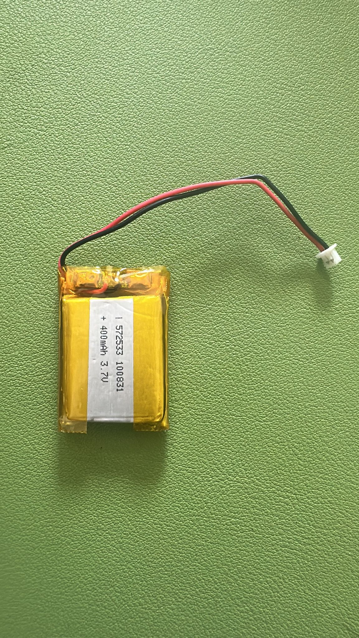 Dye Rechargeable Battery